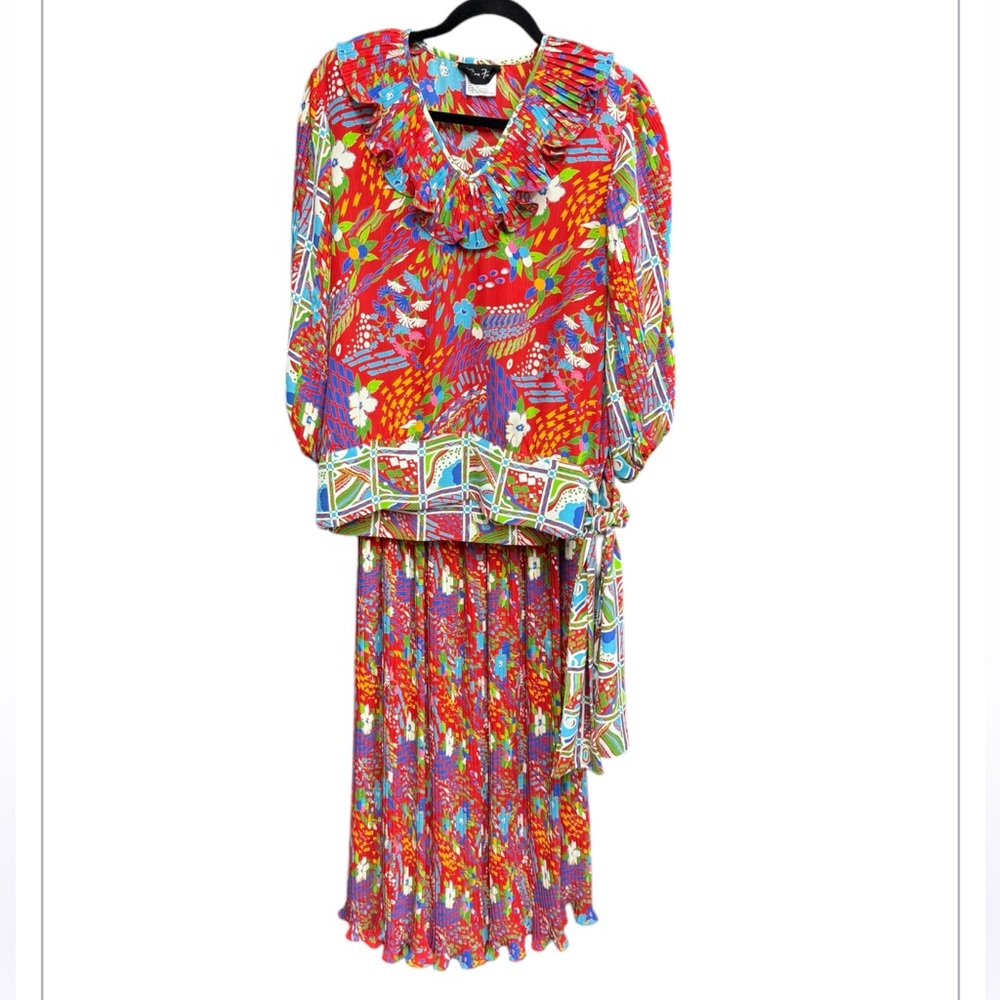 Diane Fres Georgette Pleated Skirt & Blouse Matching Set Bold Maximalist Print
